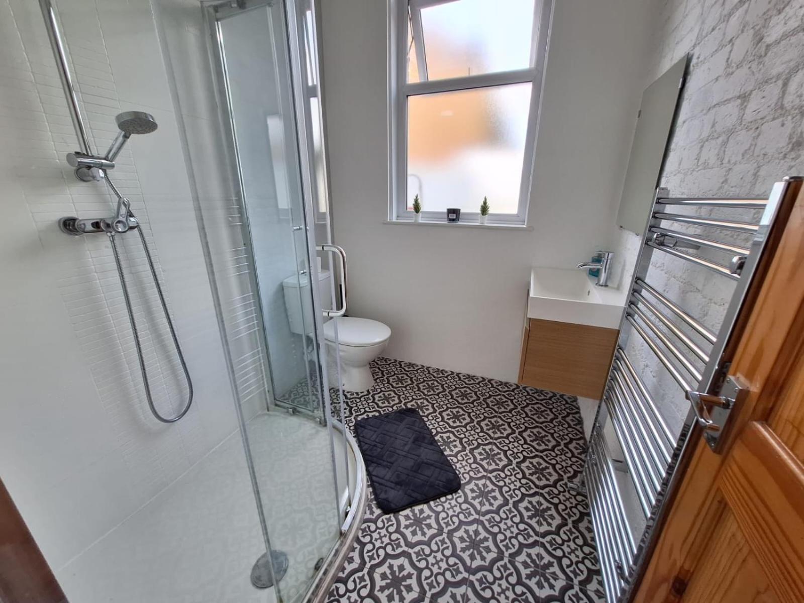 Apartament Modern Ground Floor Flat - 15 Min To Central Londyn Zewnętrze zdjęcie